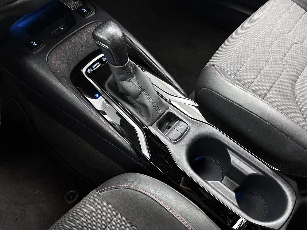 Toyota Corolla 2.0 Hybrid Executive uit 2021, foto 10