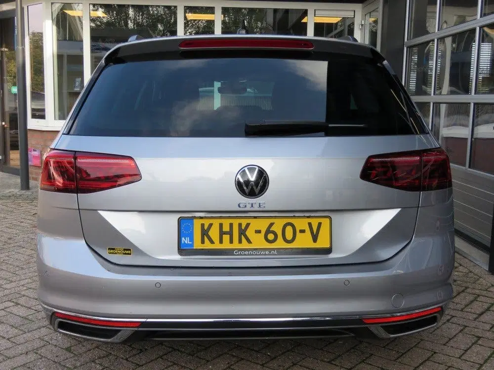 Volkswagen Passat 1.4 TSI PHEV GTE uit 2023, foto 10