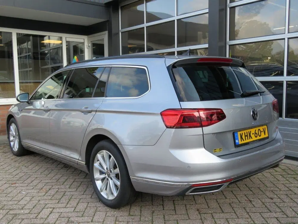Volkswagen Passat 1.4 TSI PHEV GTE uit 2023, foto 9