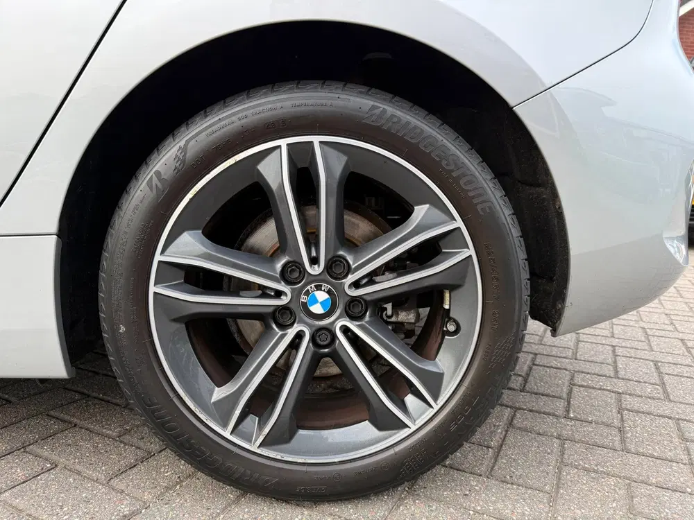 BMW 1-serie 118i High Executive. RIJKLAARPRIJS TREKHAA uit 2020, foto 12
