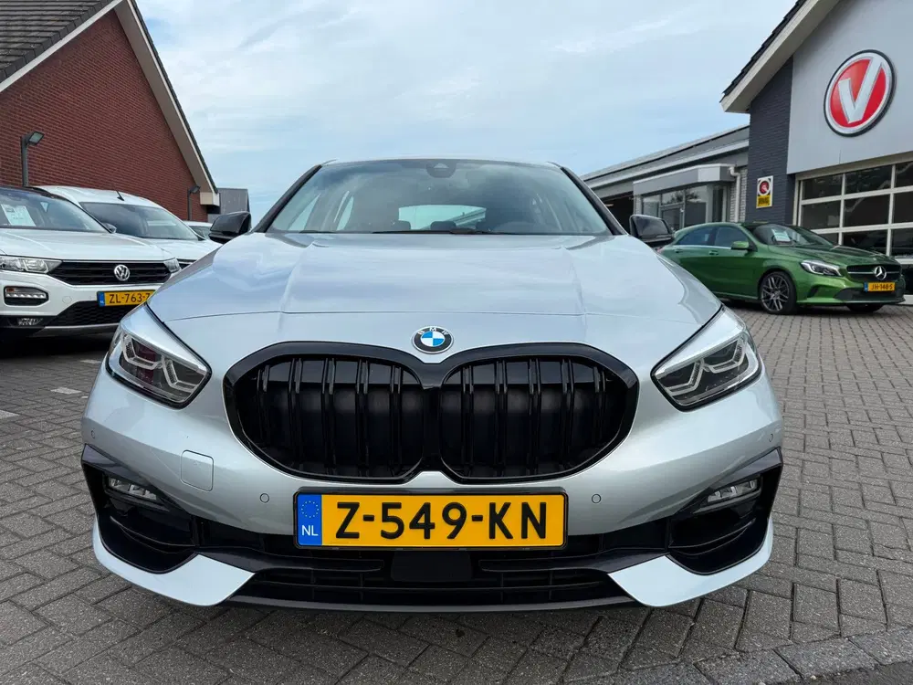 BMW 1-serie 118i High Executive. RIJKLAARPRIJS TREKHAA uit 2020, foto 4