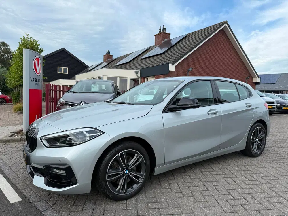 BMW 1-serie 118i High Executive. RIJKLAARPRIJS TREKHAA uit 2020, foto 5