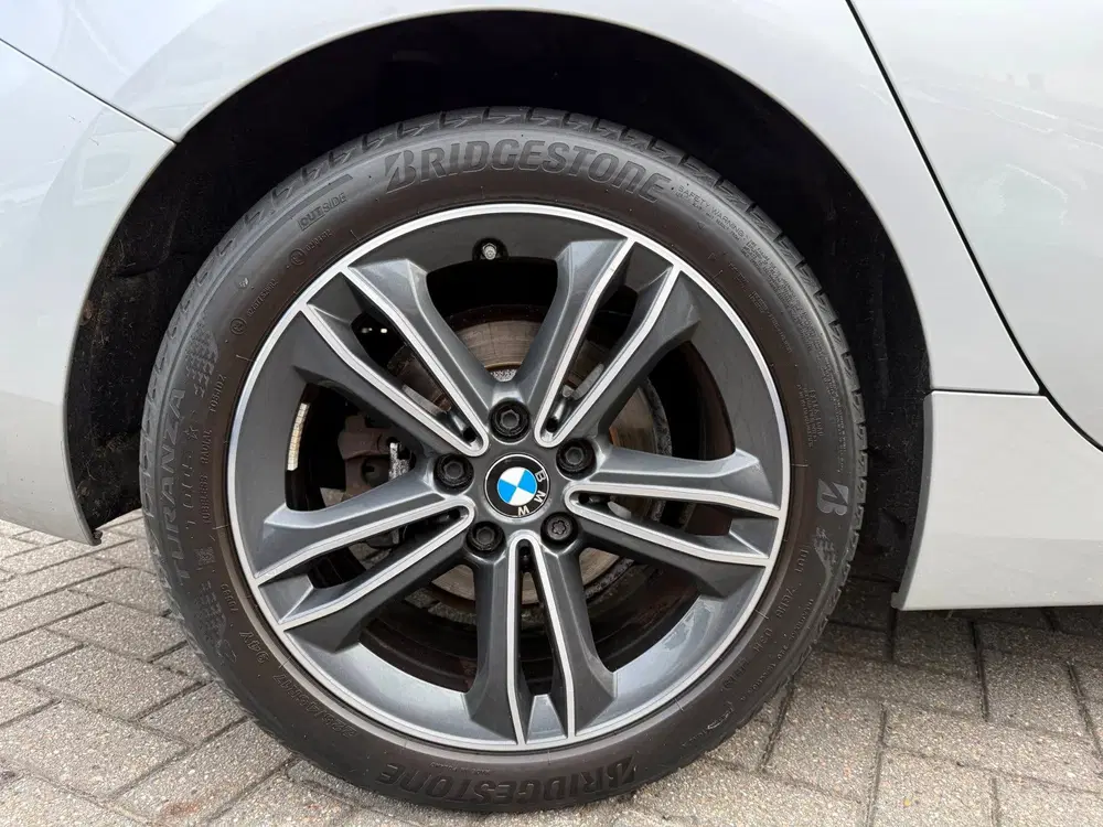 BMW 1-serie 118i High Executive. RIJKLAARPRIJS TREKHAA uit 2020, foto 9