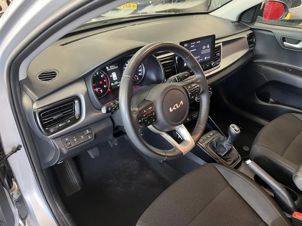 Kia Rio 1.0 T-GDi MHEV DynamicLine Apple Carplay uit 2022, foto 13