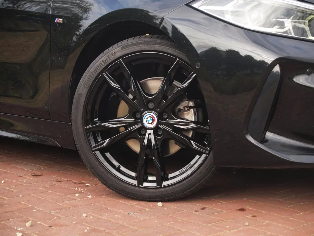 BMW 1-serie 118i Business Edition Plus uit 2022, foto 12