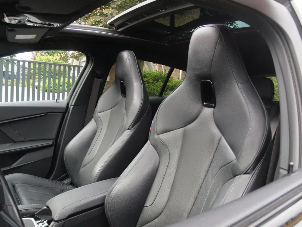 BMW 1-serie 118i Business Edition Plus uit 2022, foto 14
