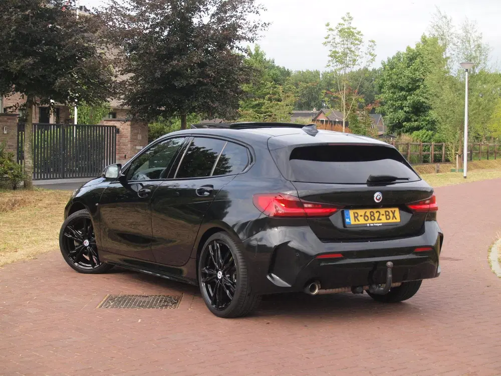 BMW 1-serie 118i Business Edition Plus uit 2022, foto 3