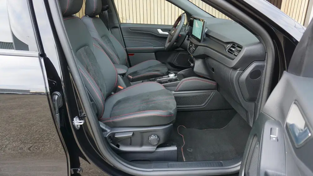Ford Kuga 2.5 238PK PHEV ST-Line X Pano.Dak B&O 360 uit 2026, foto 9