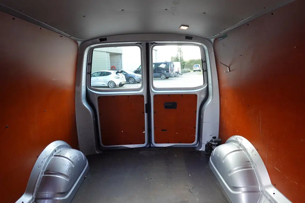 Volkswagen Transporter 2.0 TDI euro6 2019 L2 uit 2019, foto 10