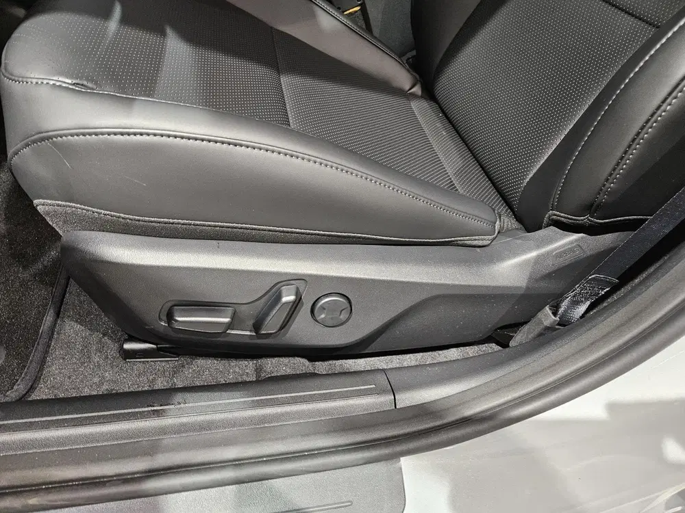 Kia EV4 58 uit 2026, foto 11