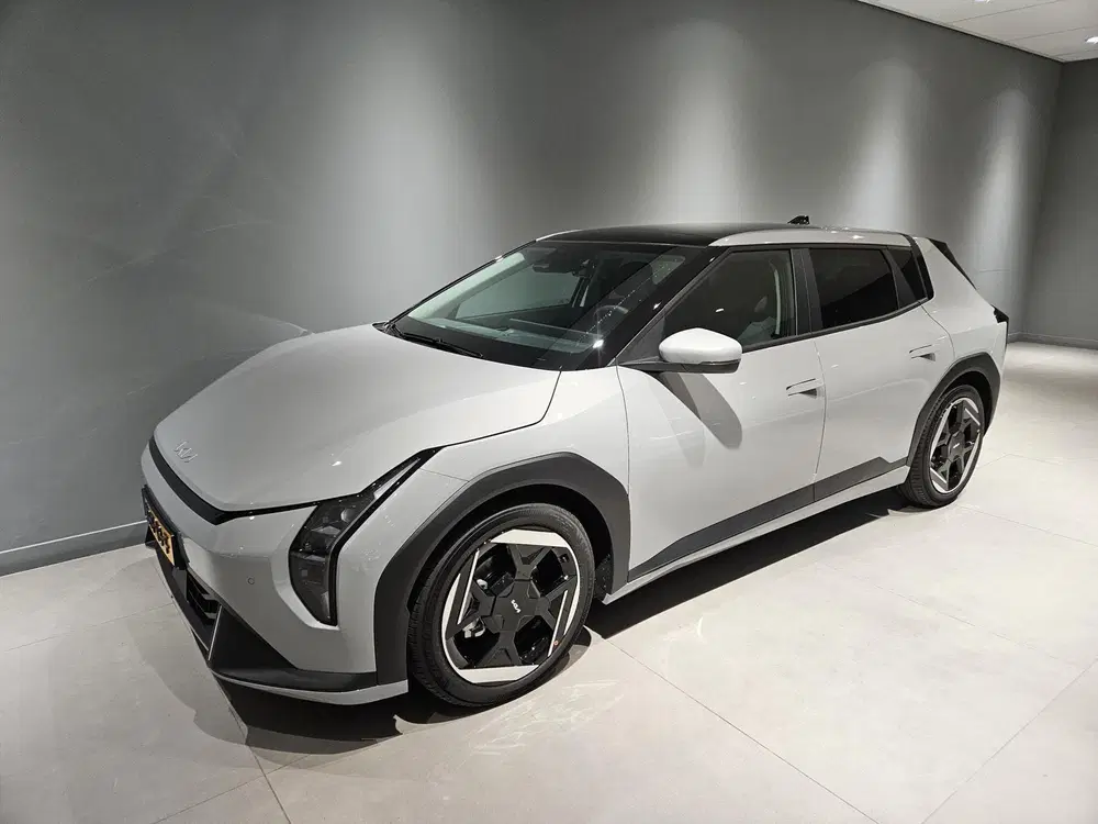 Kia EV4 58 uit 2026, foto 2