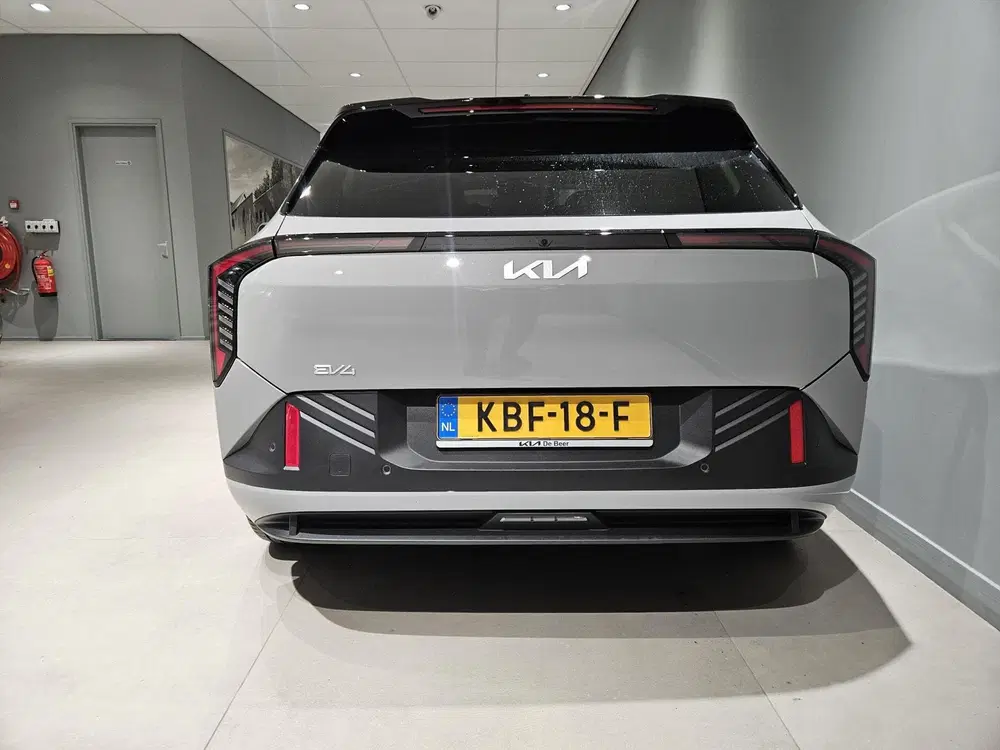 Kia EV4 58 uit 2026, foto 5