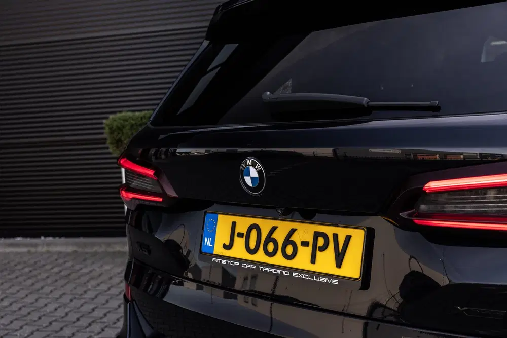 BMW X5 XDrive45e M-Sport uit 2020, foto 10