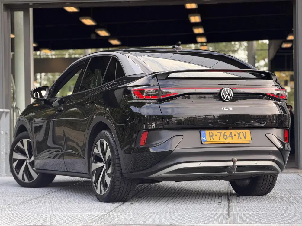 Volkswagen ID.5 Pro 77 kWh 204PK uit 2022, foto 5