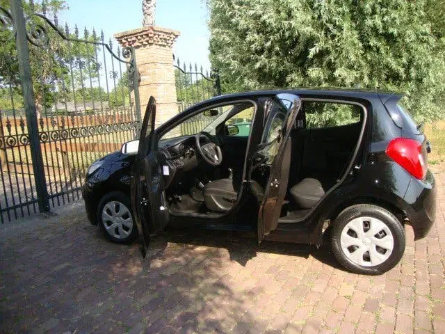Opel Karl 1.0 ecoFLEX 120 Jaar Edition uit 2019, foto 9