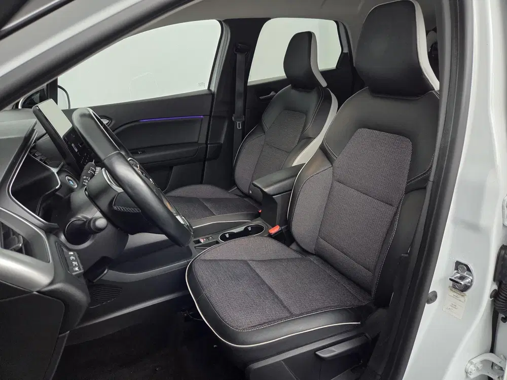 Renault Captur 1.6 E-Tech Plug-in Hybrid 160 Intens uit 2022, foto 8