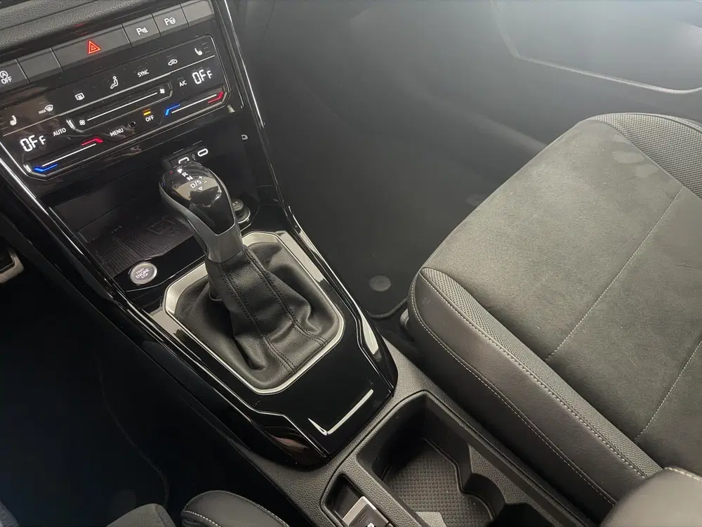 Volkswagen T-Roc 1.5 TSI R-line uit 2024, foto 4