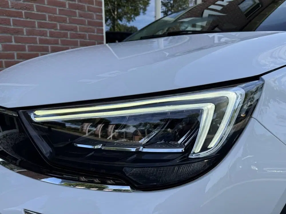 Opel Crossland 1.2 Edition NAVI uit 2021, foto 11