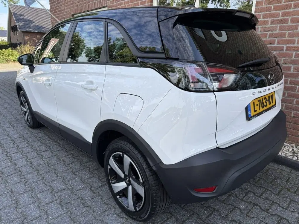 Opel Crossland 1.2 Edition NAVI uit 2021, foto 14