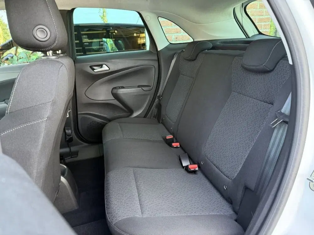 Opel Crossland 1.2 Edition NAVI uit 2021, foto 5