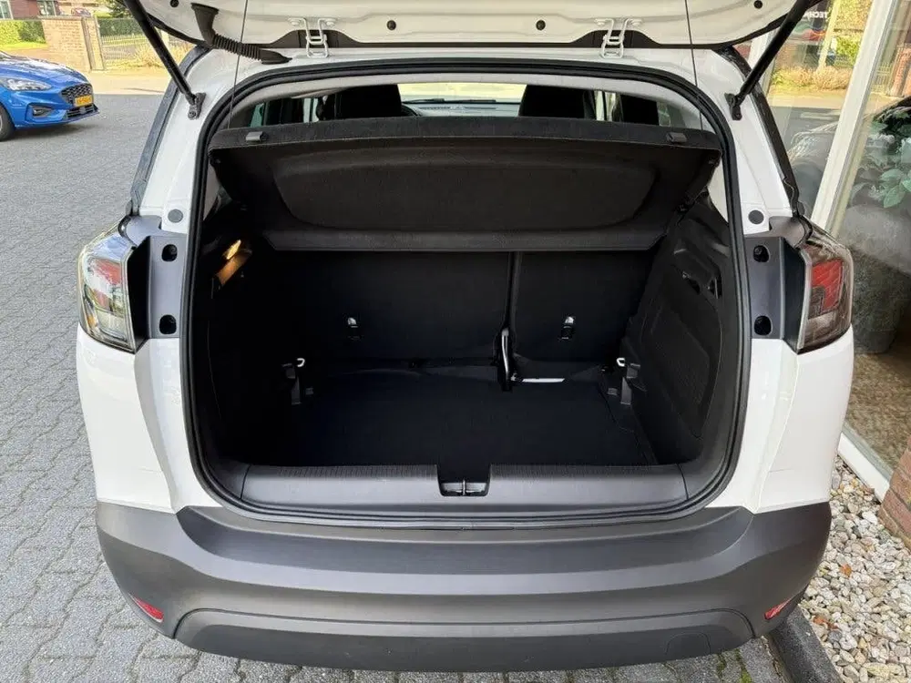 Opel Crossland 1.2 Edition NAVI uit 2021, foto 6