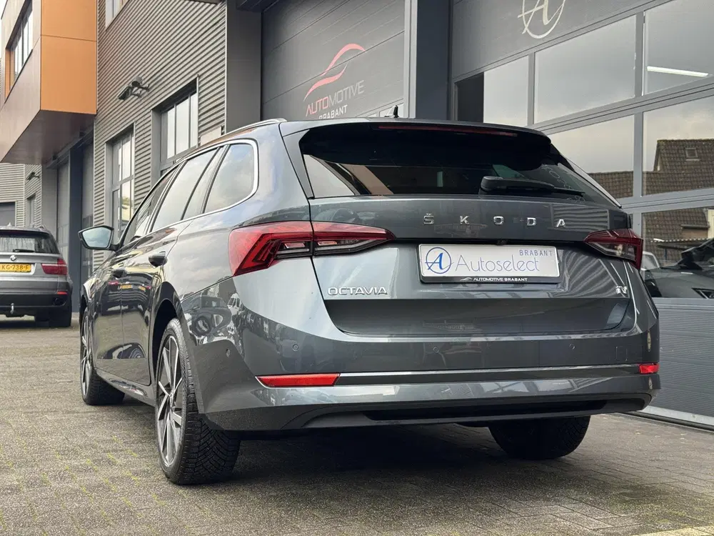 Skoda Octavia 1.4 TSI iV PHEV Business Edition CarPlay uit 2021, foto 15