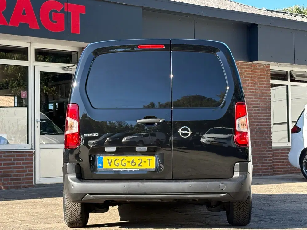 Opel Combo 1.6D L1H1 Edition uit 2020, foto 7