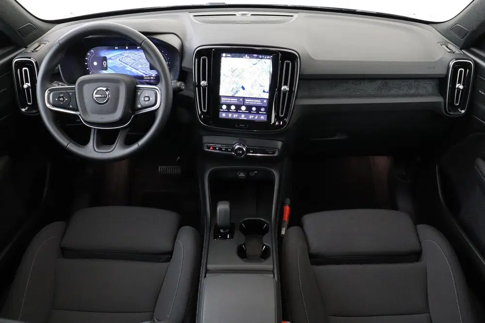 Volvo EX40 SINGLE MOTOR EXTENDED RANGE PLUS 82 kWh -H uit 2025, foto 4