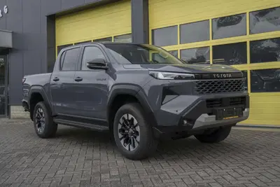 Toyota Hilux Toyota Hilux 2.8 D-4D MHEV Double Cab Styl uit 2026
