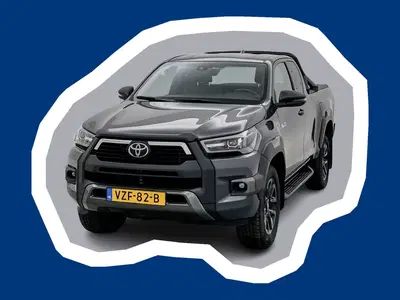 Toyota Hilux 2.8 D-4D Xtra Cab Invincible Leder Trekhaa uit 2023
