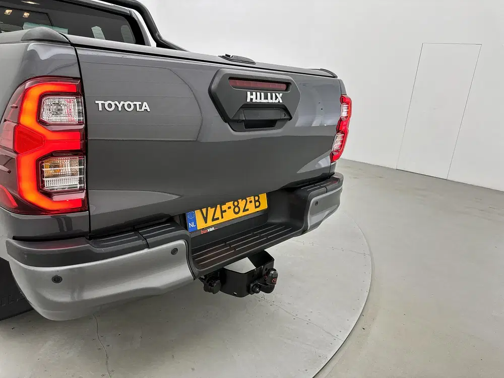 Toyota Hilux 2.8 D-4D Xtra Cab Invincible Leder Trekhaa uit 2023, foto 8