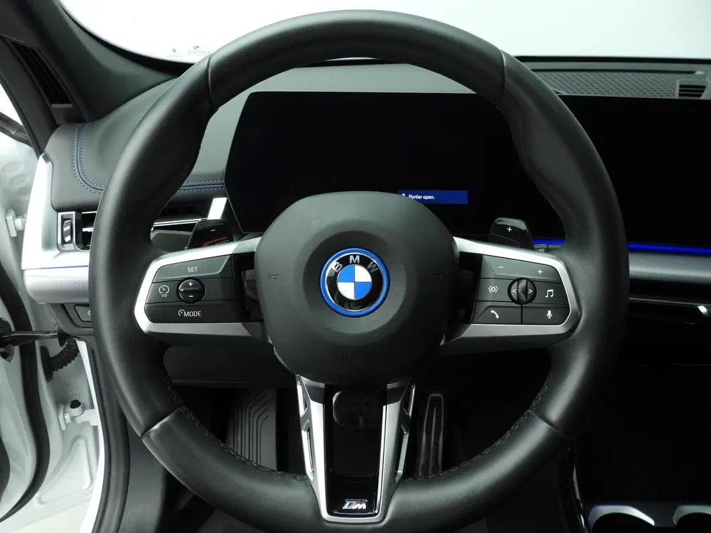 BMW X1 xDrive30e uit 2024, foto 10