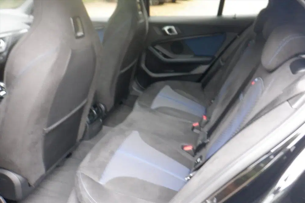 BMW 1-serie (f40) M135i 320PK 5D Aut. X-DRIVE uit 2020, foto 9
