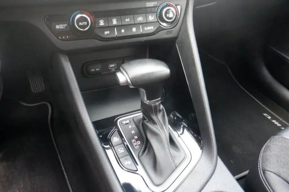 Kia Niro 1.6 GDi PHEV 141pk Dynamic-72.000 LM (bj 2 uit 2022, foto 13