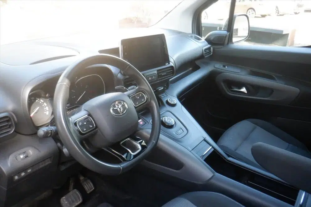 Toyota Proace City 1.2 Turbo 130pk Aut Profes.PAN.DAK uit 2022, foto 12