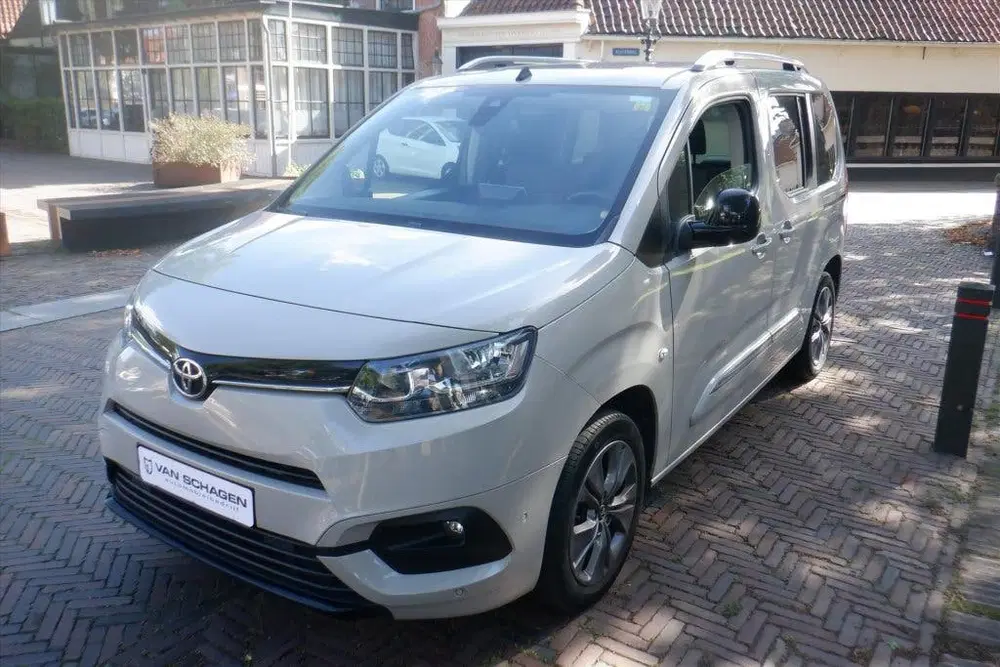 Toyota Proace City 1.2 Turbo 130pk Aut Profes.PAN.DAK uit 2022, foto 5