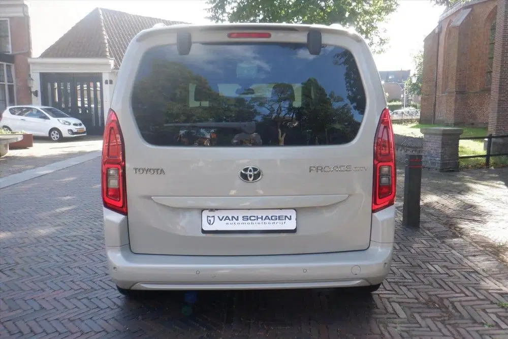 Toyota Proace City 1.2 Turbo 130pk Aut Profes.PAN.DAK uit 2022, foto 8