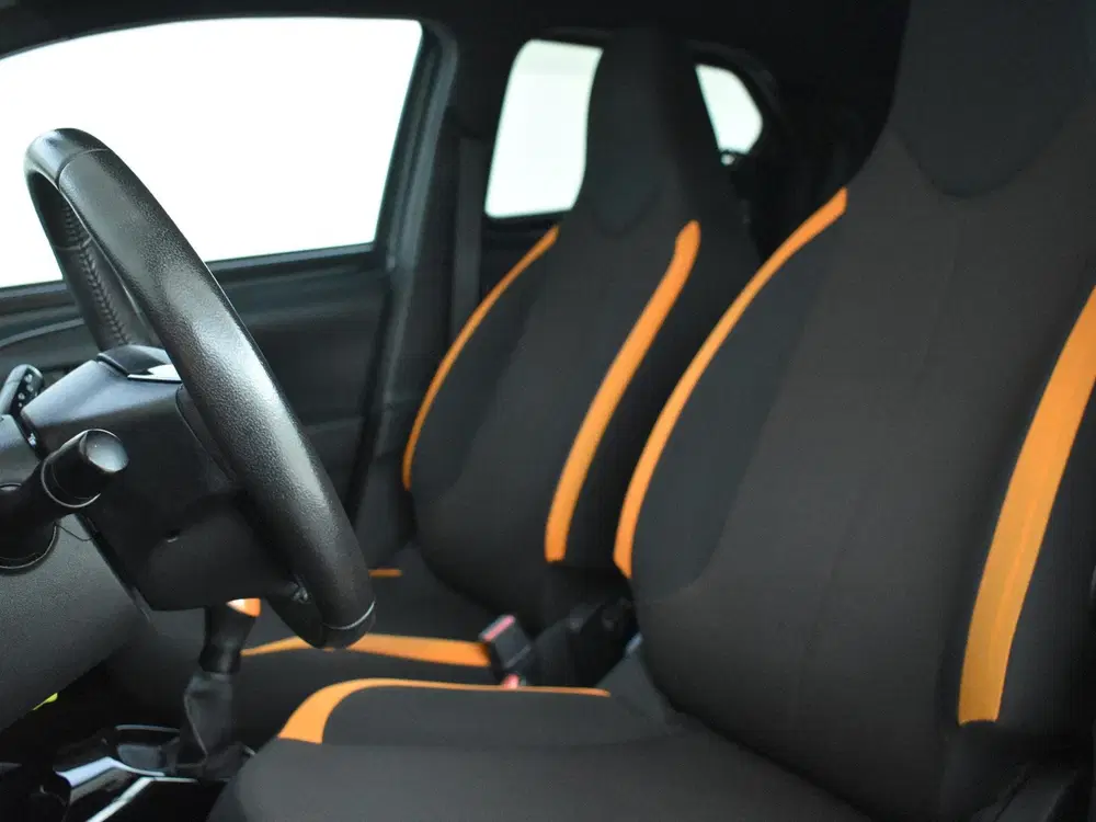 Toyota Aygo 1.0 VVT-i x-JBL uit 2020, foto 11