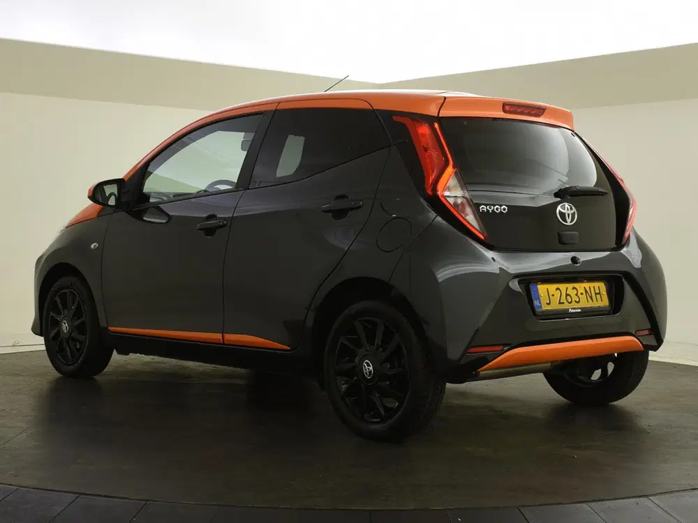 Toyota Aygo 1.0 VVT-i x-JBL uit 2020, foto 6