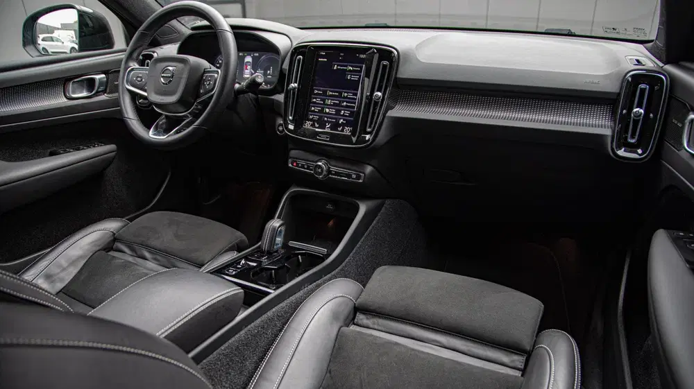 Volvo XC40 1.5 T5 Recharge R-Design Leder uit 2021, foto 14