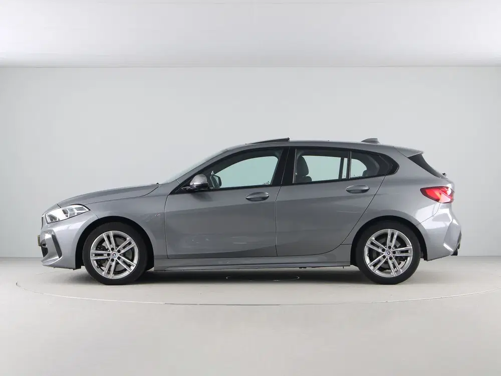 BMW 1-serie 120i M-Sport (bj 2022 uit 2022, foto 12