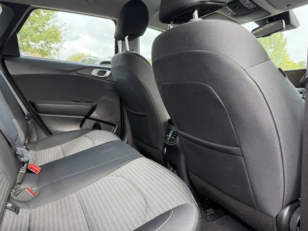 Kia Ceed 1.0 T-GDi DynamicL. uit 2022, foto 13