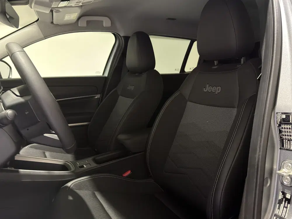 Jeep Avenger Altitude 54 kWh uit 2025, foto 14