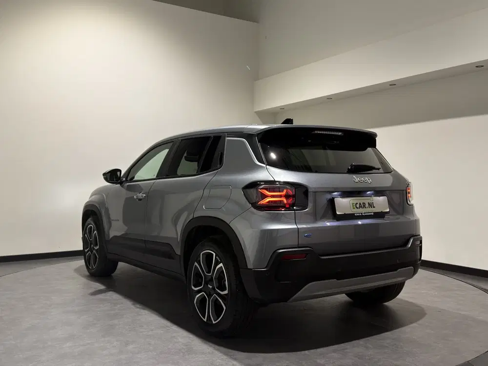 Jeep Avenger Altitude 54 kWh uit 2025, foto 2