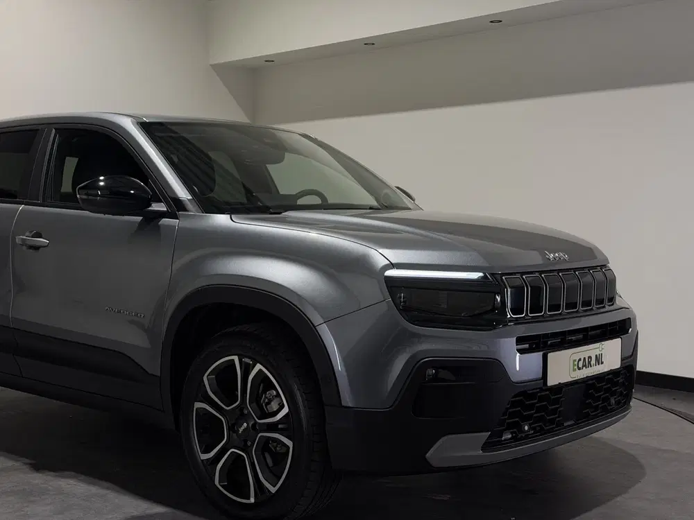 Jeep Avenger Altitude 54 kWh uit 2025, foto 3