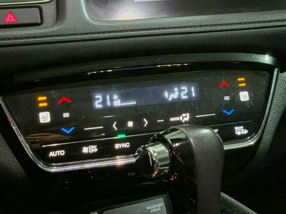 Honda HR-V 1.5 i-VTEC Elegance LINE ASSIST uit 2019, foto 11