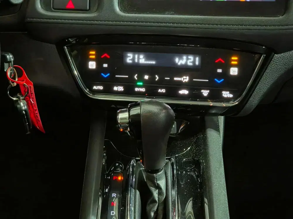 Honda HR-V 1.5 i-VTEC Elegance LINE ASSIST uit 2019, foto 12