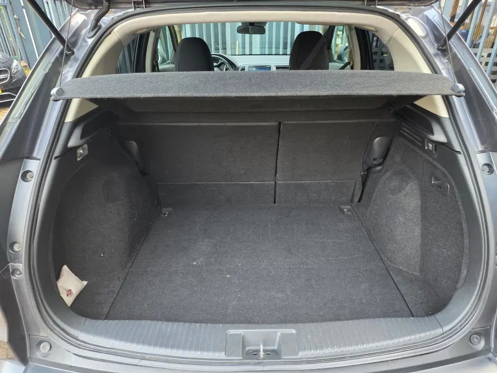 Honda HR-V 1.5 i-VTEC Elegance LINE ASSIST uit 2019, foto 5