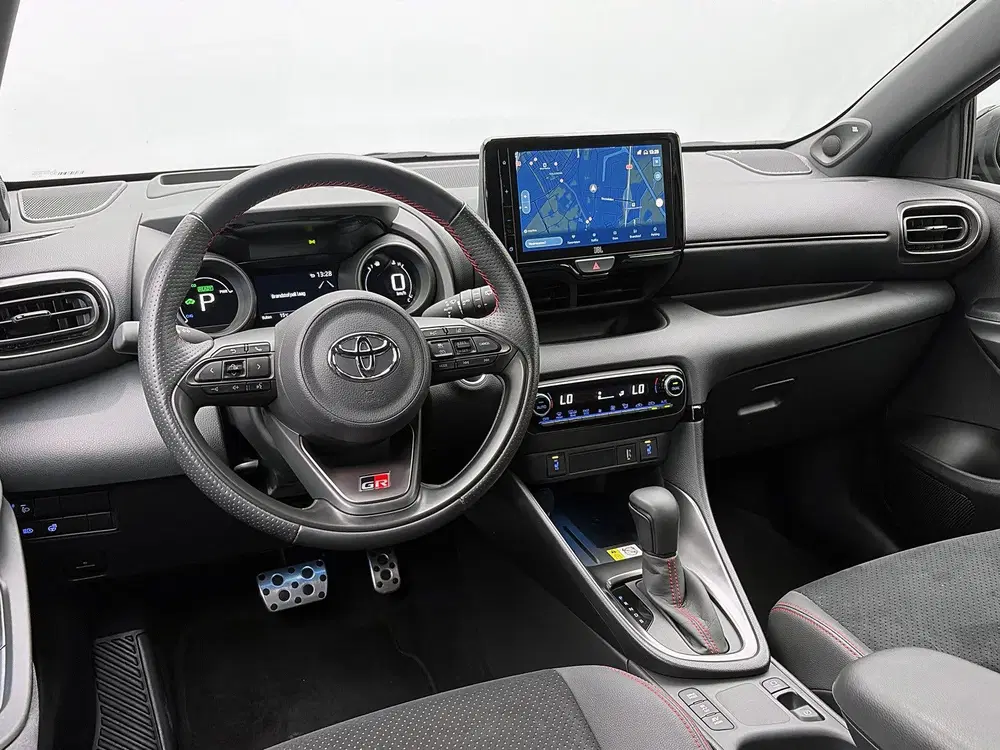 Toyota Yaris 1.5 Hybrid GR Sport uit 2023, foto 7
