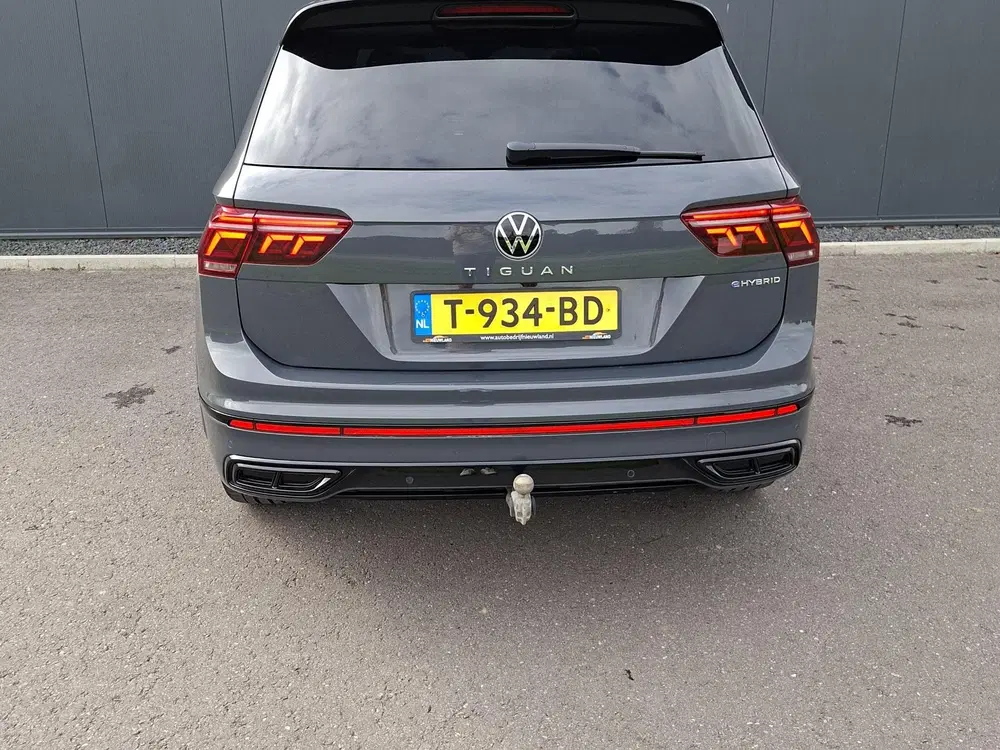 Volkswagen Tiguan 1.4 TSI eHybrid R-Line Business+ uit 2022, foto 10